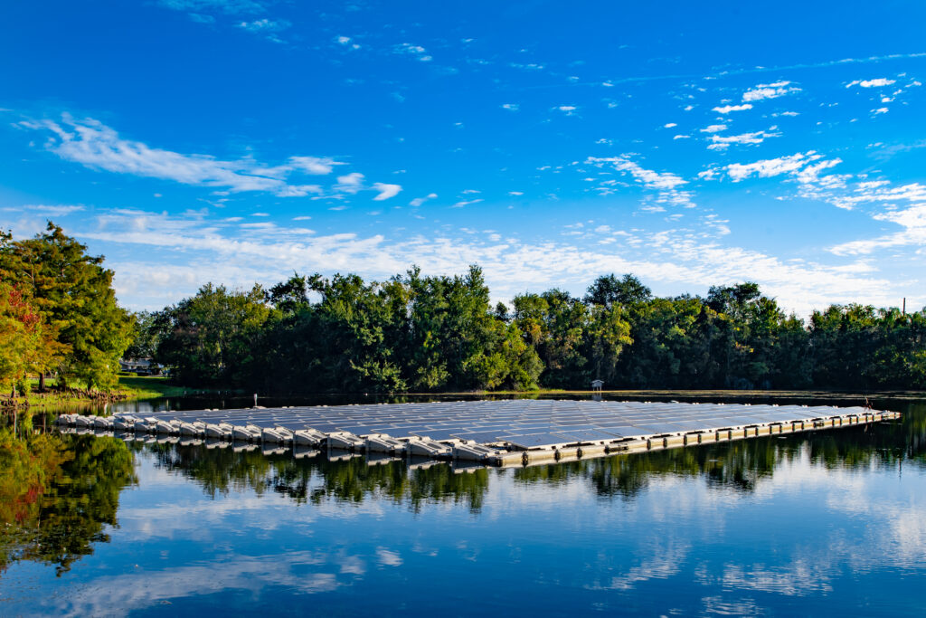 Floating solar panels installed by the Orlando Utilities Commission (Photo courtesy of OUC)