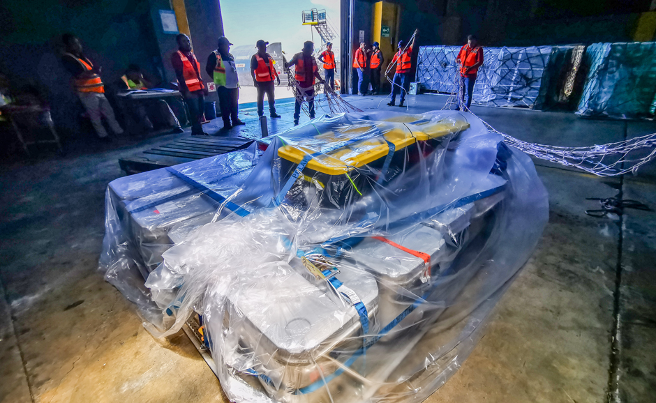 The corals arrive safely in Miami after traveling on an Amerijet International Airlines cargo flight. (Photo courtesy of University of Miami)