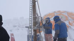 Researchers drilling on the Guliya Glacier. (Lonnie Thompson, CC BY-ND)